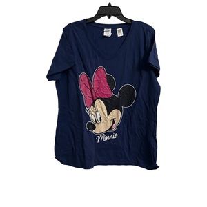 New
Men’s Black
Mickey Mouse
100% cotton 
T-shirt 
Size Large